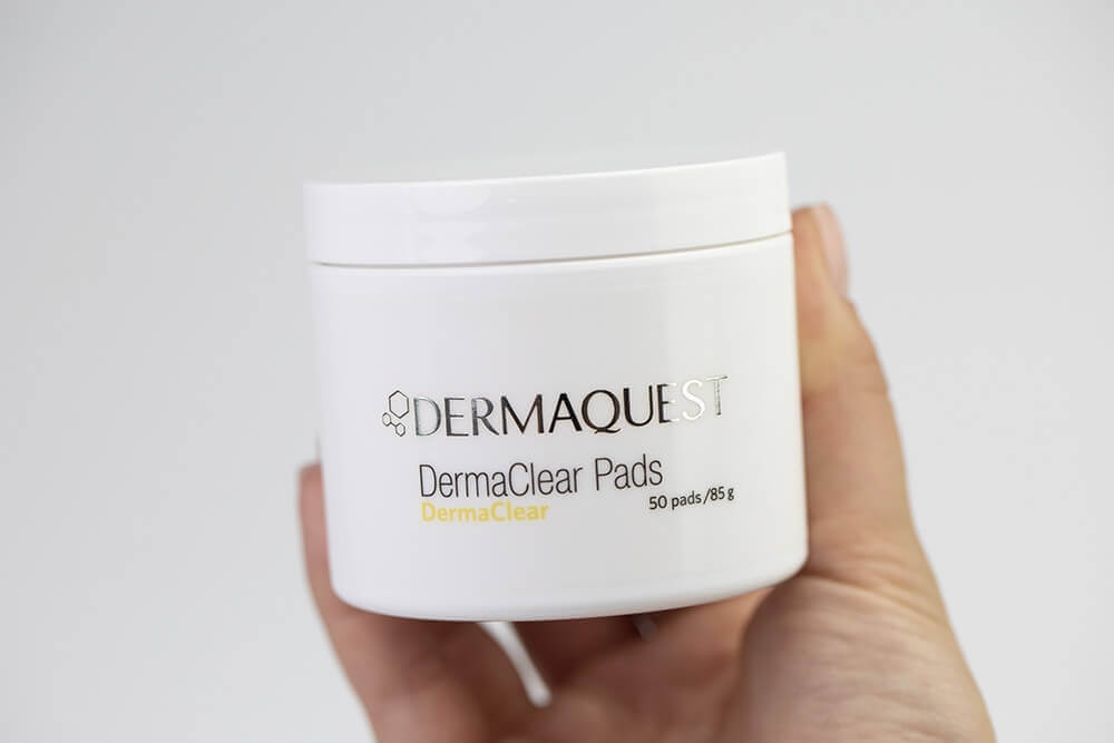 Dermaquest Universal Clarifying Pads Seboregulujący domowy peeling chemiczny 50 płatków 85 g