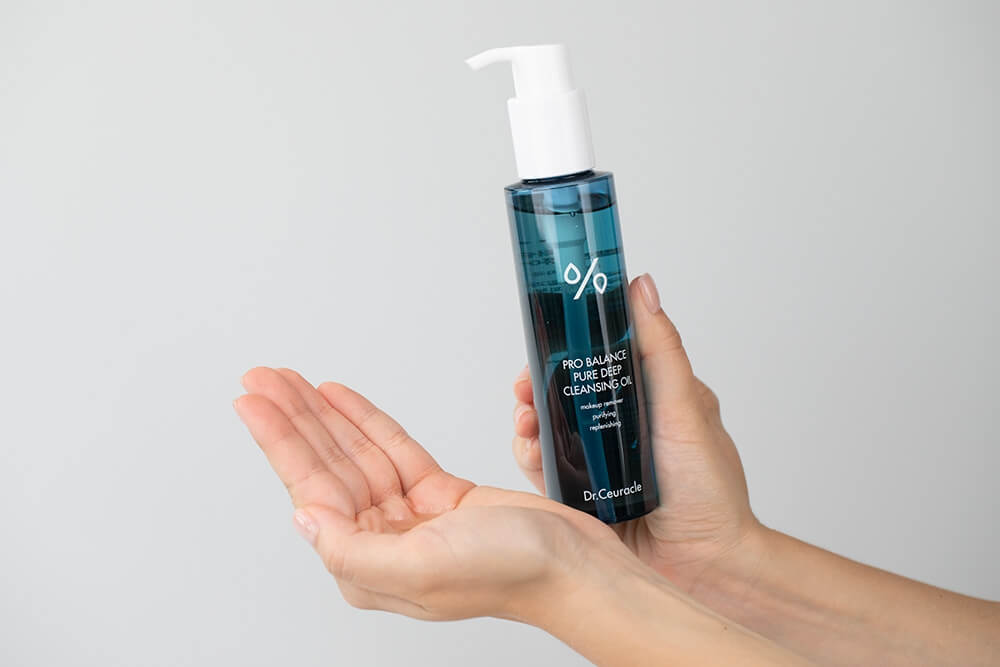 Dr Ceuracle Pro Balance Pure Cleansing Oil Olejek myjący na bazie oleju z nasion słonecznika oraz kompleksu probiotyków 155 ml