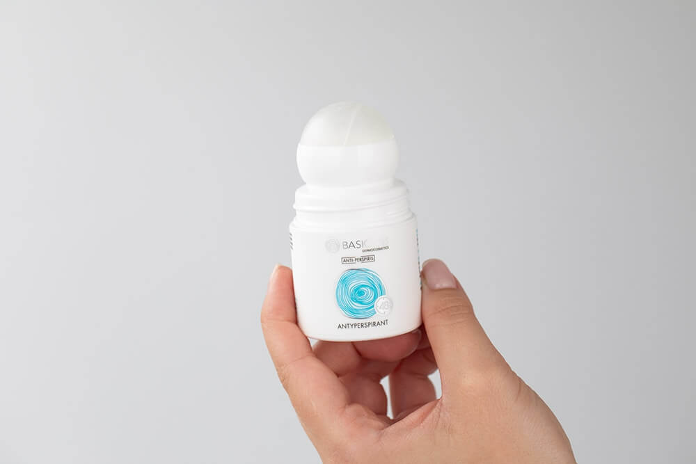 BasicLab Antyperspirant 48 h Długotrwała ochrona przed poceniem 1 szt.