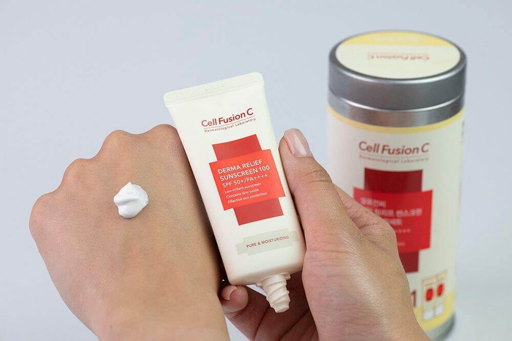 Cell Fusion C Derma Relief Sunscreen 100 SPF 50+/PA ++++ ZESTAW Krem nawilżający z wysoką ochroną przeciwsłoneczną dla całej rodziny 2 x 35 ml