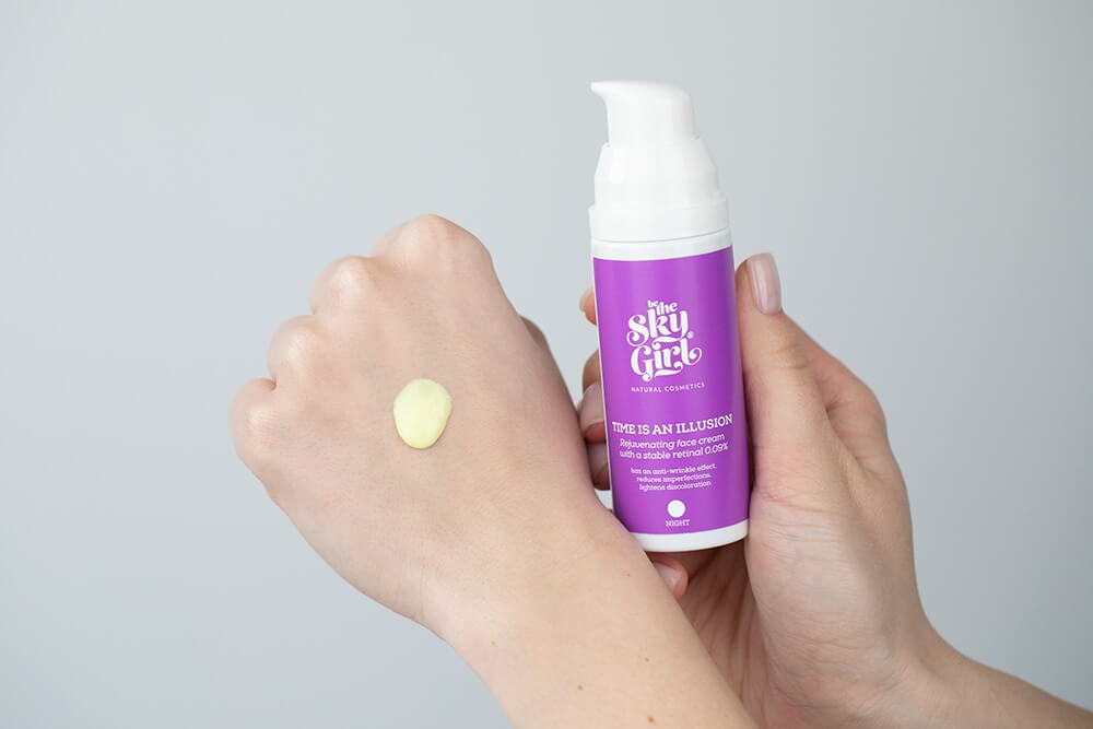 Be The Sky Girl Time is an Illusion Odmładzający krem do twarzy ze stabilnym retinalem 0,09% 30 ml