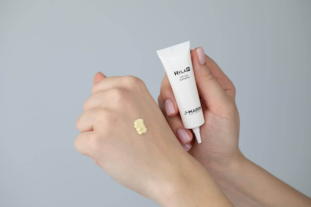 Marini SkinSolutions Hyla3D® HA Lip Complex Preparat regenerujący do ust 14 g