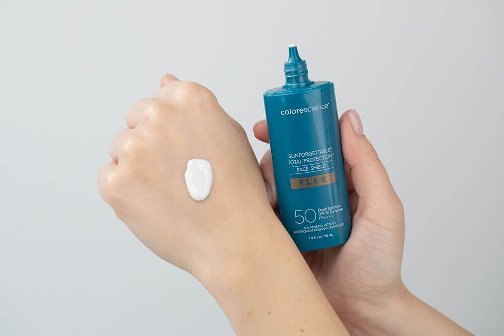 Colorescience Face Shield Flex SPF 50 Minerały w emulsji do twarzy (kolor Light) 55 ml