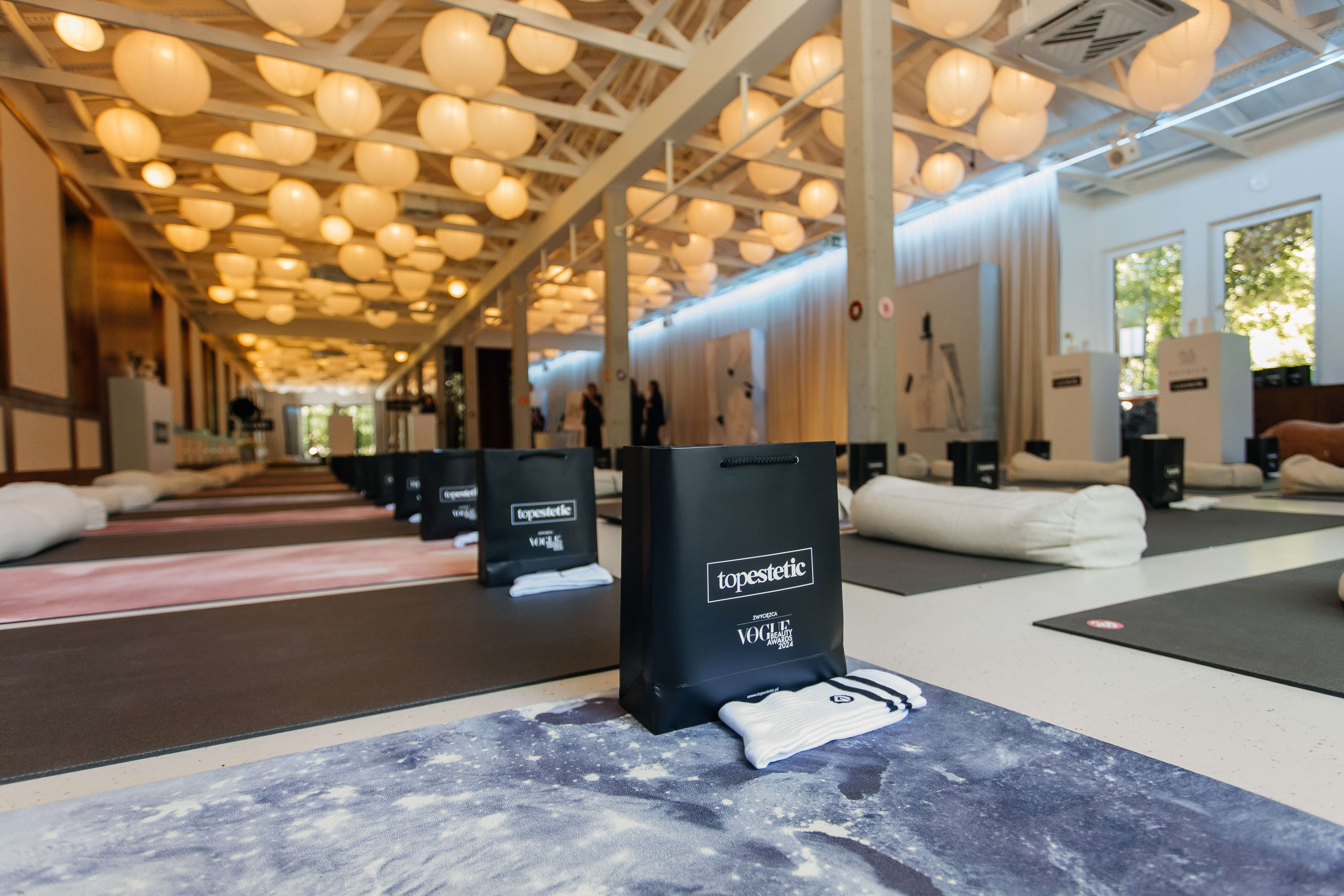 Event Topestetic x Skymilk i Dear Ohneul