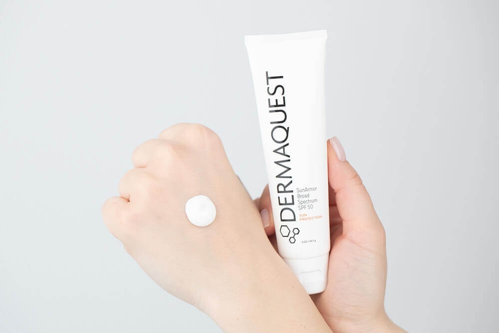 Dermaquest SunArmor SPF 50 Peptydowo-przeciwstarzeniowy krem z najwyższą ochroną mineralną 57 ml