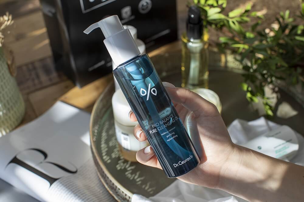 Dr Ceuracle Pro Balance Pure Cleansing Oil Olejek myjący na bazie oleju z nasion słonecznika oraz kompleksu probiotyków 155 ml