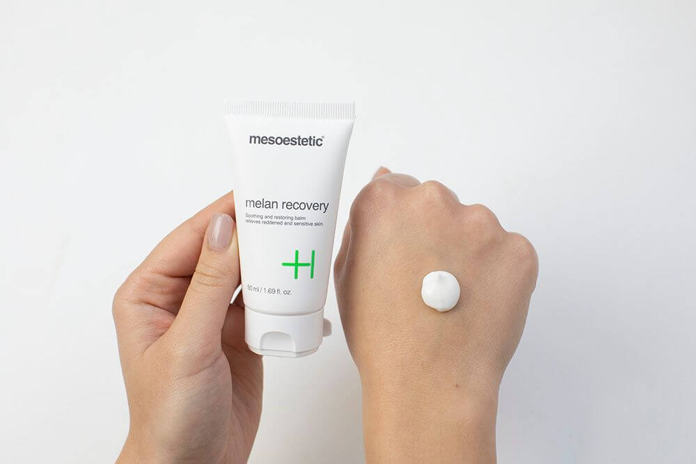 Mesoestetic Melan Recovery Krem o silnych właściwościach natłuszczających oraz nawilżających 50 ml