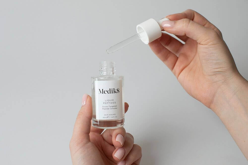Medik8 Bakuchiol Peptides Serum peptydowe 30 ml