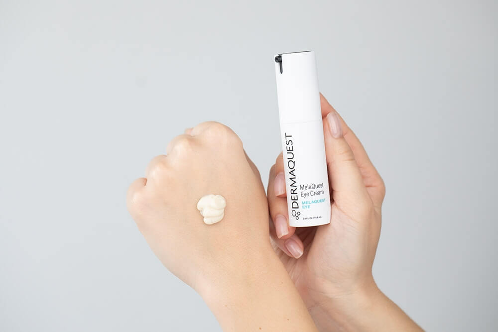 Dermaquest MelaQuest Eye Cream Krem na okolice oczu rozjaśniająco - detoksyfikujący 14,8 ml