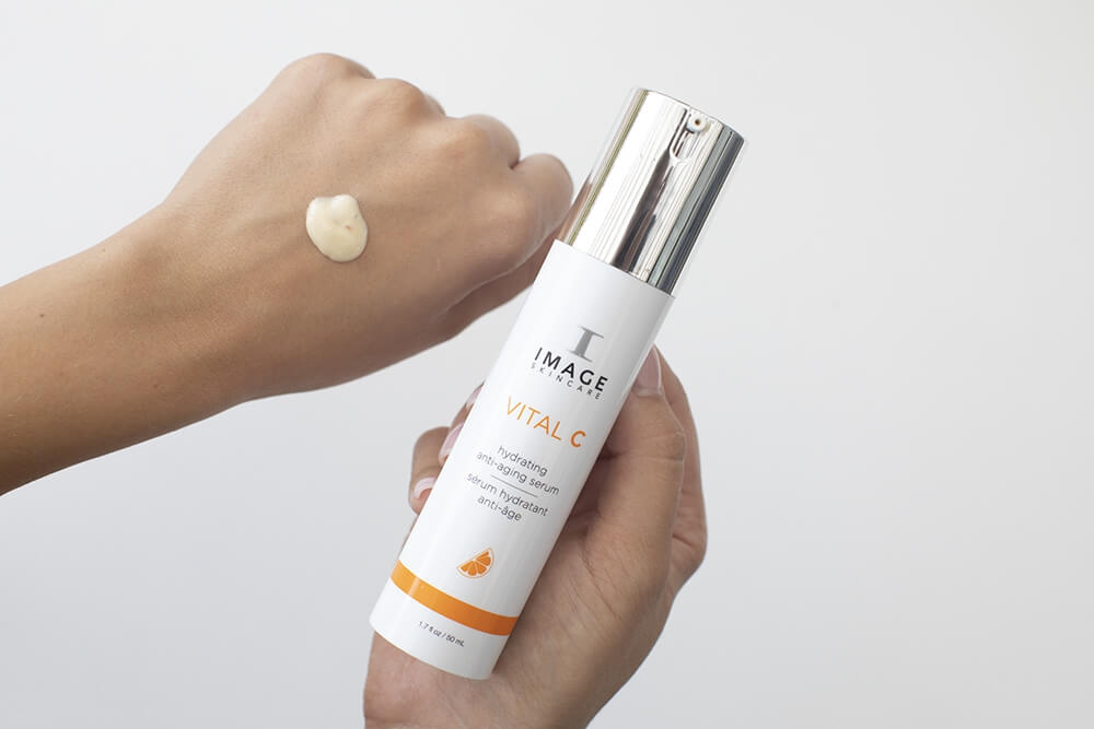 Image Skincare Vital C Hydrating Anti Aging Serum Nawilżające i wygładzające zmarszczki lekkie serum 50 ml
