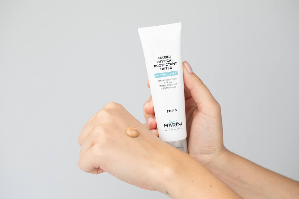 Marini SkinSolutions Physical Protectant Tinted SPF 30 Medium To Deep Krem ochronny koloryzujący (kolor ciemny) 57 g