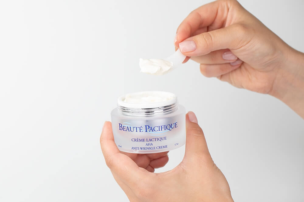 Beaute Pacifique Creme Lactique AHA+Vitamin C Anti-Wrinkle Glow Creme Przeciwzmarszczkowy, rozświetlający krem z kwasem mlekowym i witaminą C 50 ml