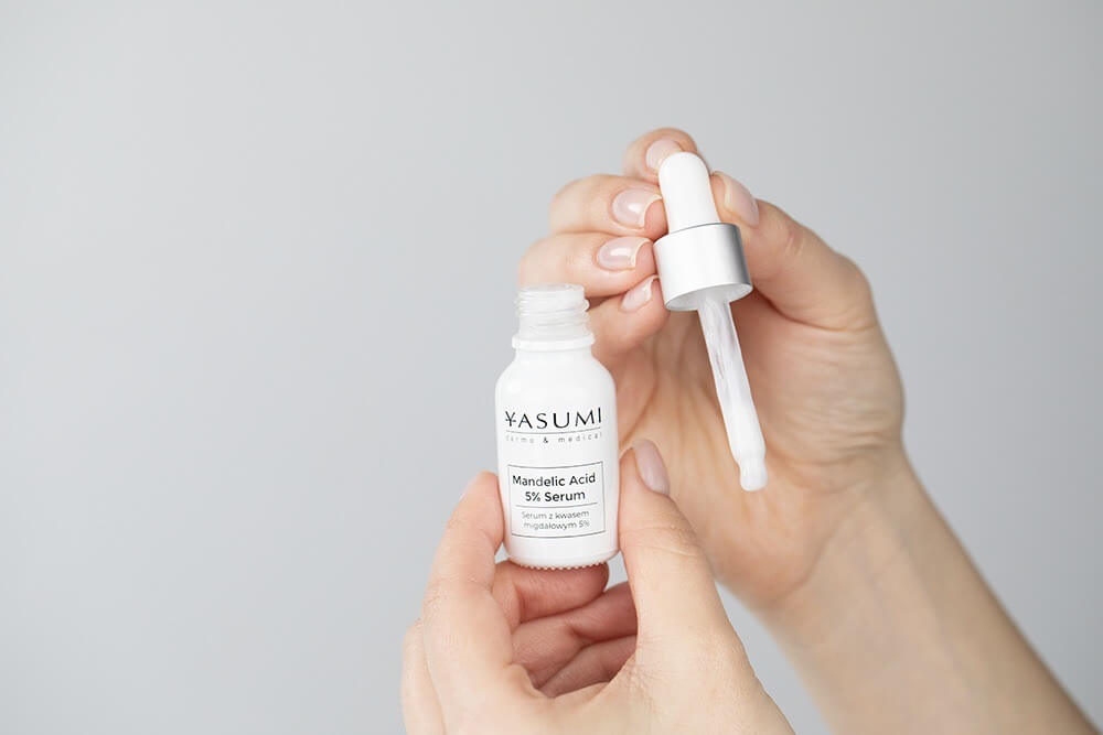 Yasumi Mandelic Acid 5% Serum Intensive Care Serum z kwasem migdałowym 5% 15 ml
