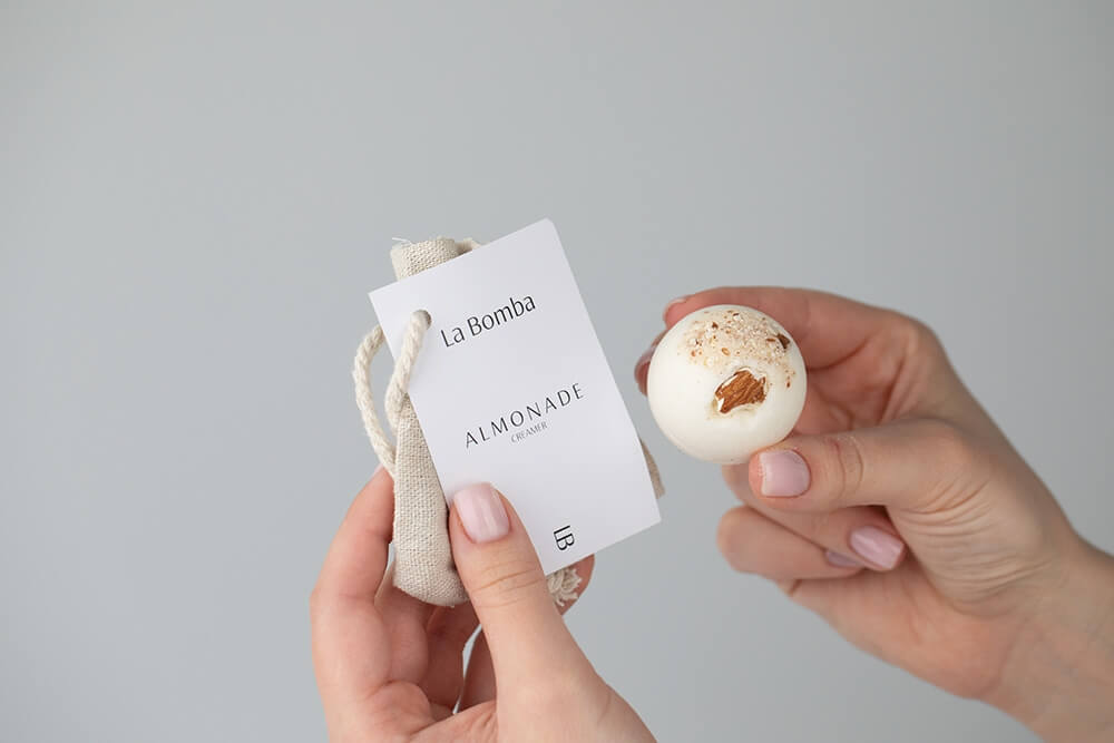 La Bomba Almonade Creamer o zapachu migdałów 50 g