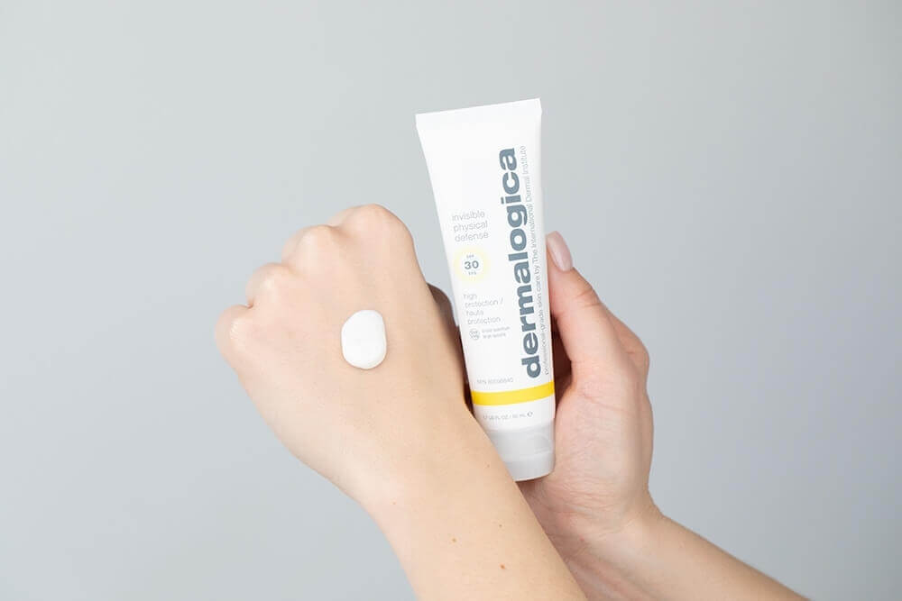 Dermalogica Invisible Physical Defense SPF 30 Lekki ochronny krem z filtrem fizycznym 50 ml