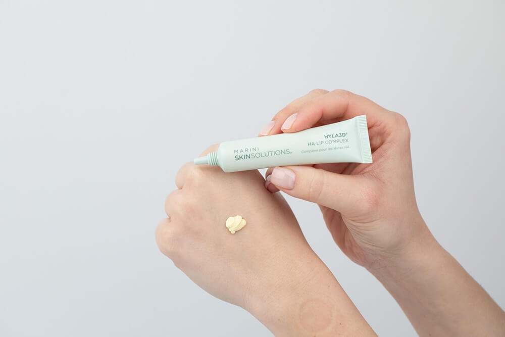 Marini SkinSolutions Hyla3D® HA Lip Complex Preparat regenerujący do ust 14 g