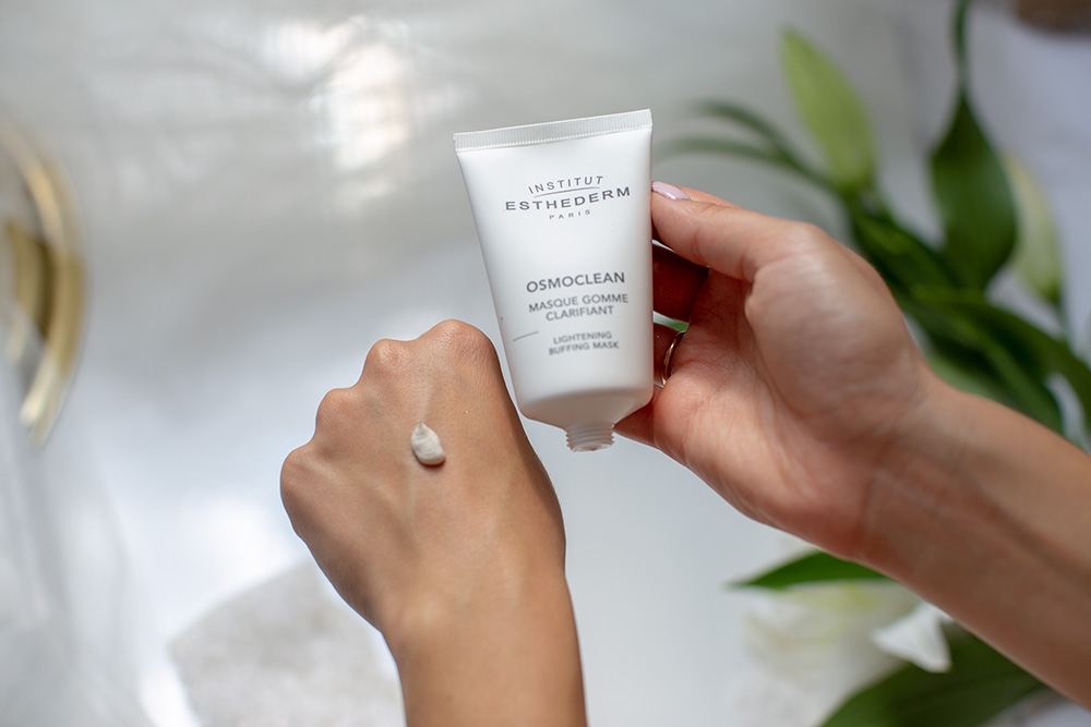 Esthederm Lightening Buffing Mask Wygładzająca maseczka złuszczająca 75 ml