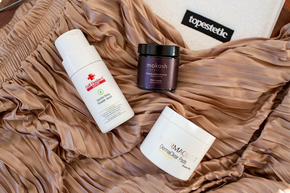 Cell Fusion C Expert Gentle Deep Powder Wash Peeling enzymatyczny w proszku 70 gMokosh Active Face Scrub Rose & Blueberry Aktywny peeling do twarzy - Róża z jagodą 60 mlDermaquest Universal Clarifying Pads Seboregulujący domowy peeling chemiczny 50 płatków 85 g