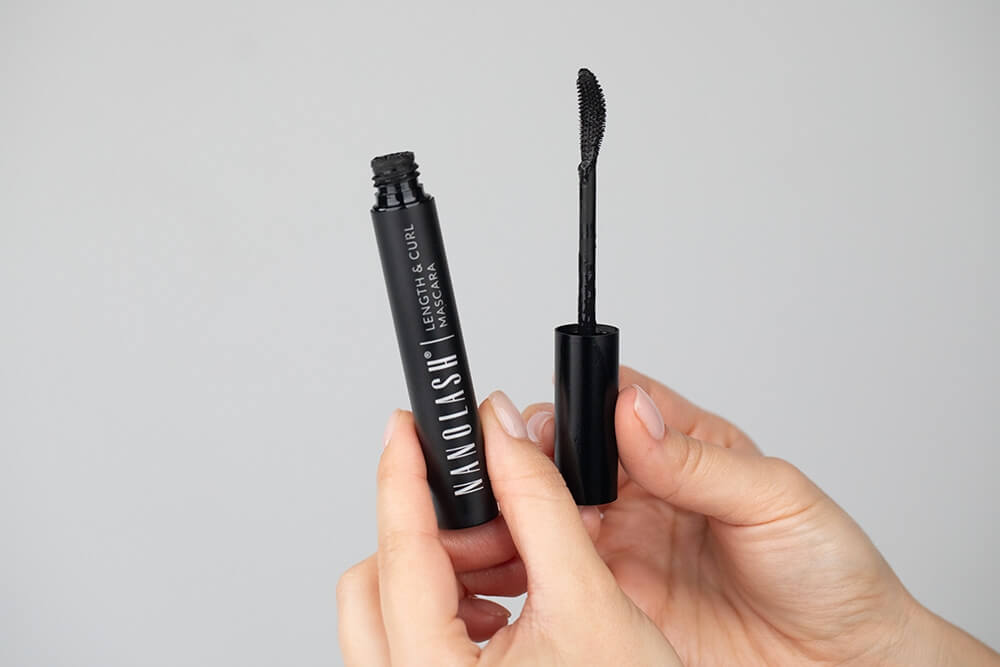 Nanolash Lenght and Curl Mascara Tusz do rzęs wydłużający i podkręcający (czarny) 10 ml