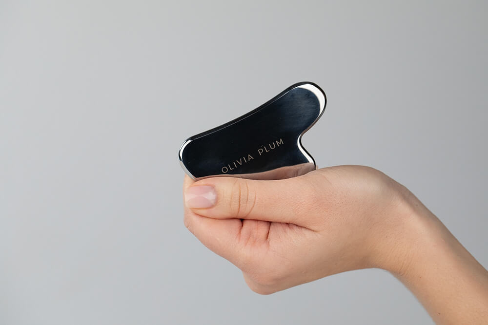 Olivia Plum Cryo Gua Sha Płytka ze stali nierdzewnej 1 szt