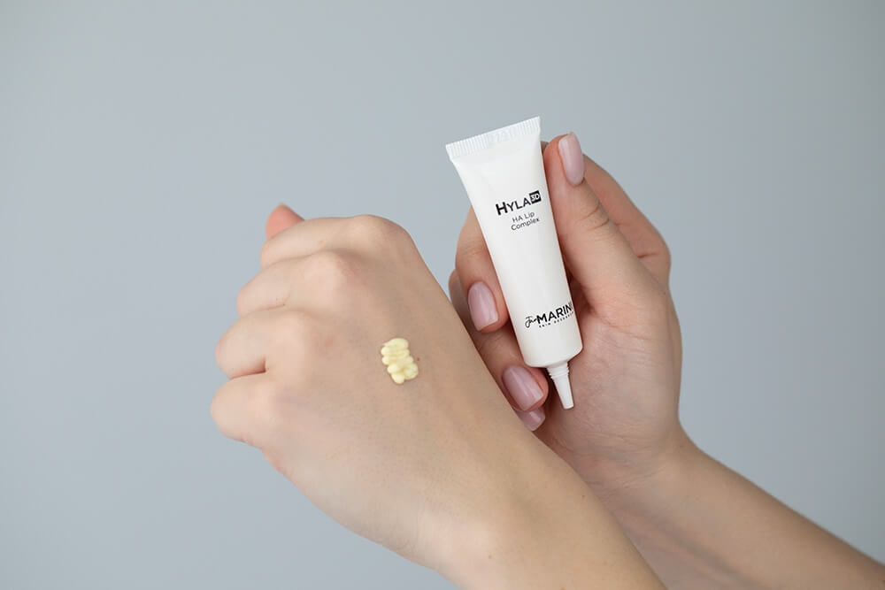 Marini SkinSolutions Hyla3D® HA Lip Complex Preparat regenerujący do ust 14 g