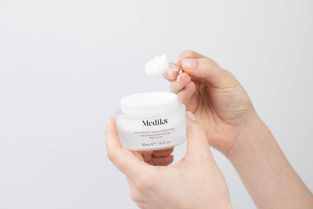 Medik8 Advanced Night Restore Odbudowujący krem naprawczy na noc 50 ml