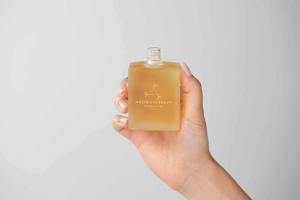 Aromatherapy Associates Forest Therapy Bath & Shower Oil Olejek do kąpieli 55 ml