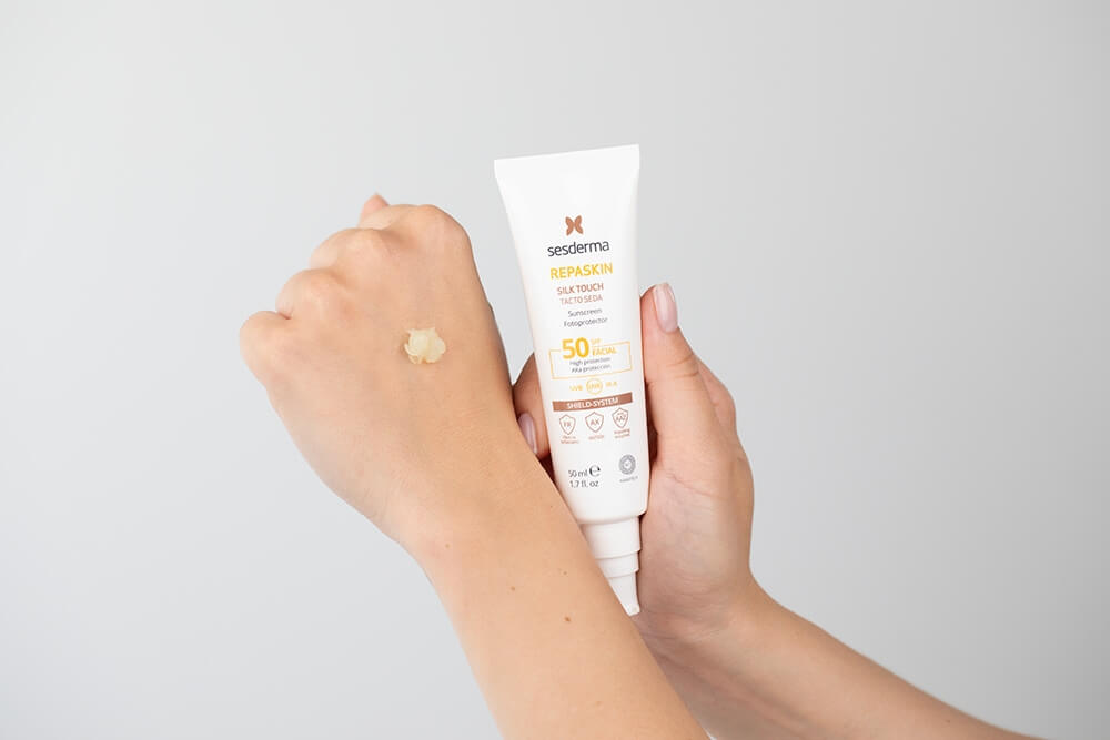 Sesderma Repaskin Silk Touch SPF 50 Krem liposomowy SPF 50 50 ml
