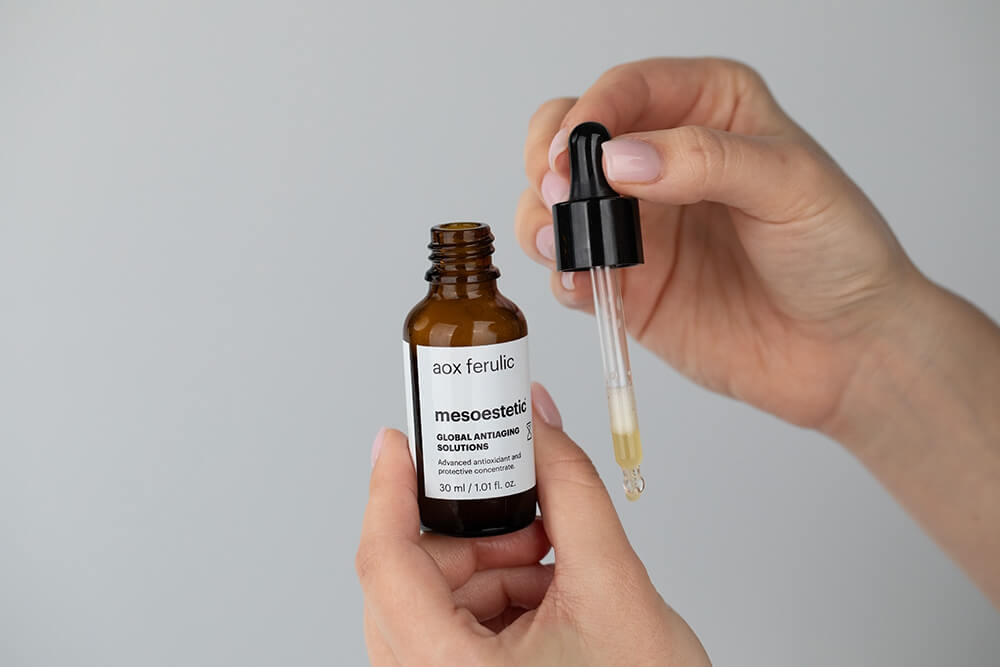 Mesoestetic AOX Ferulic Antyoksydacyjne serum z witaminą C 30 ml