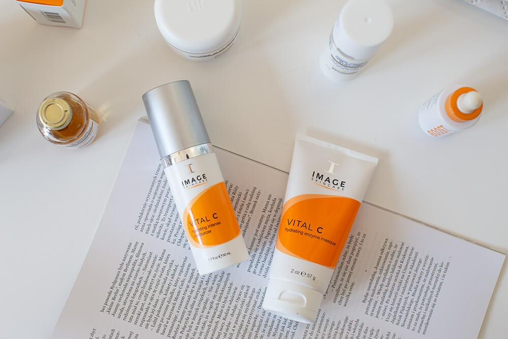 Image Skincare Hydrating Intense Moisturizer Silnie nawilżający, odżywiający i rozświetlający krem 50 mlImage Skincare Hydrating Enzyme Masque 20% Bogata maska nawilżająca i odżywiająca z 20% wit. C 56,7 ml