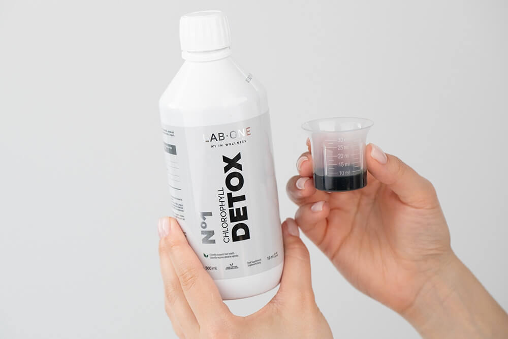 Lab One N°1 Chlorophyll Detox Suplement diety 500 ml
