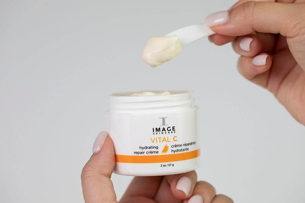 Image Skincare Vital C Hydrating Repair Creme Silnie odżywczy i wygładzający zmarszczki krem z 20% wit. A,C i E 56,7 g