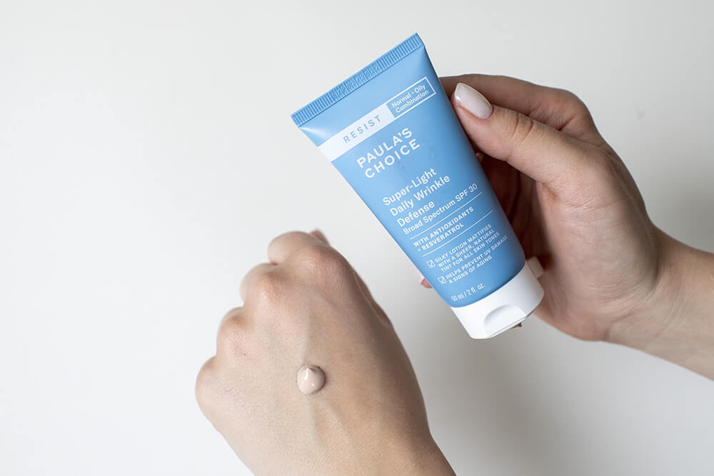 Paulas Choice Resist Super Light Daily Wrinkle SPF 30 Lekki krem nawilżający z filtrem dla skóry tłustej i mieszanej 60 ml