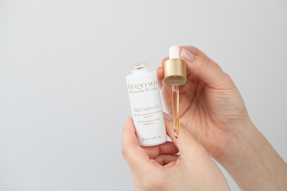 Alqvimia Rejuvenate Wellaging Night Serum Serum regenerujące na noc 30 ml