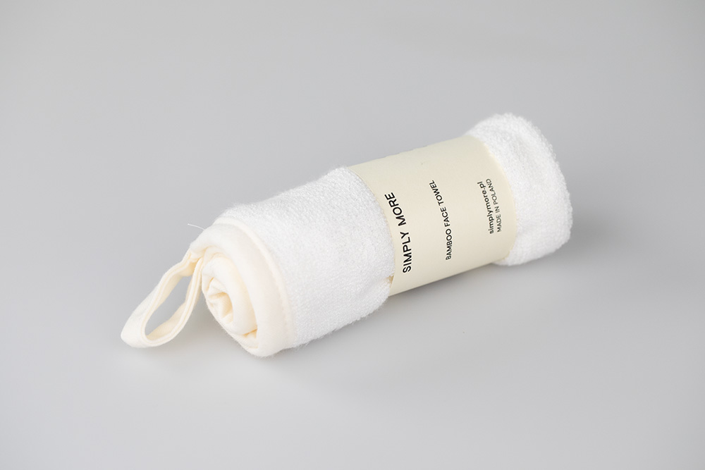 Simply More Bamboo Face Towel Ręcznik do twarzy z bambusa 1 szt.