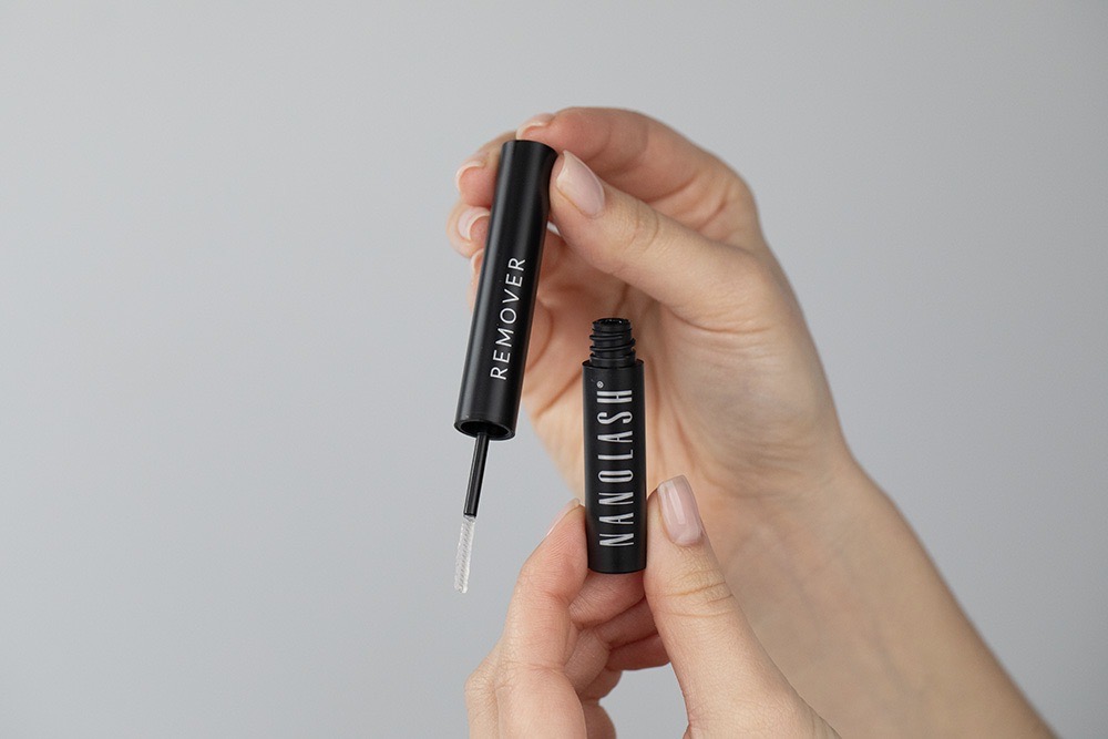 Nanolash Remover Preparat do zdejmowania sztucznych rzęs w kępkach 5 ml