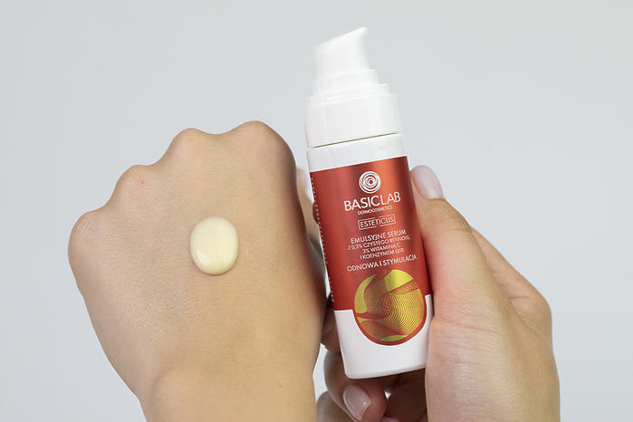 BasicLab Odnowa i Stymulacja Serum 0,3% retinolu , 3% witaminy C i koenzymem Q10, 30 ml