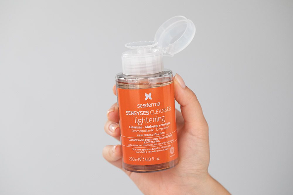 Sesderma Sensyses Cleanser Lightening Płyn oczyszczający do skóry z przebarwieniami 200 ml