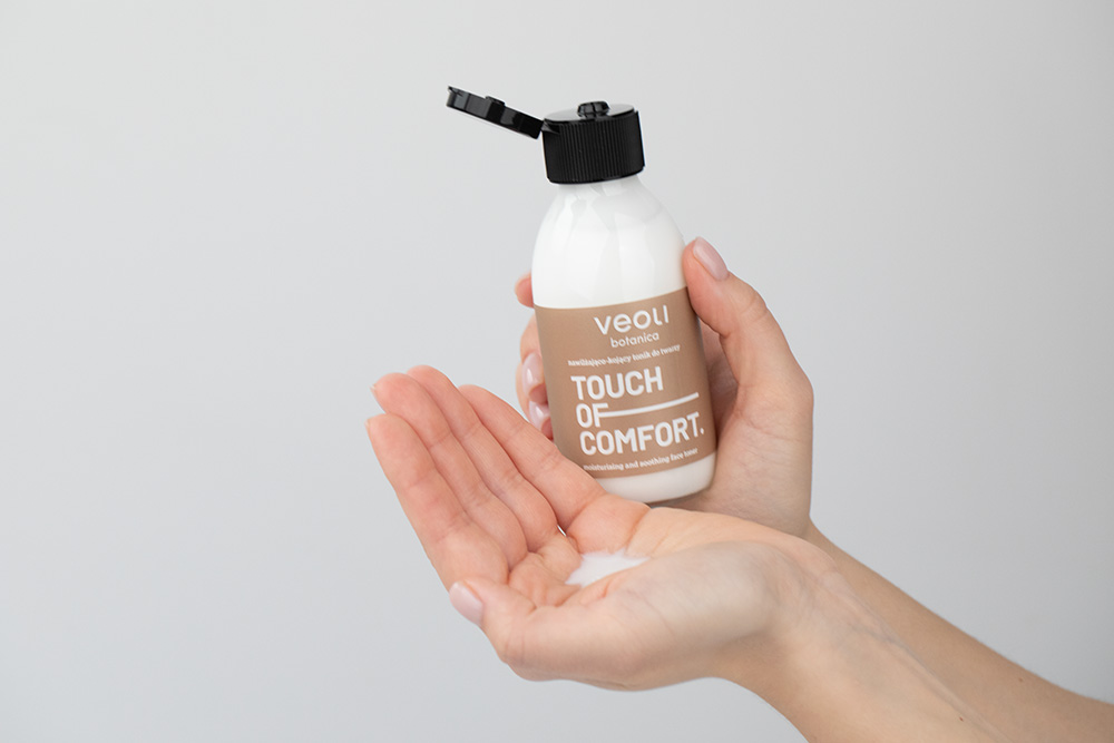 Veoli Botanica Touch of Comfort Nawilżająco-kojący tonik do twarzy 150 ml